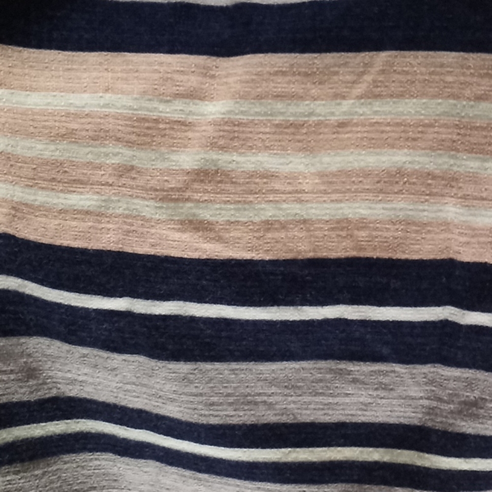 Ann Taylor short skirt size 0. - Picture 4 of 7